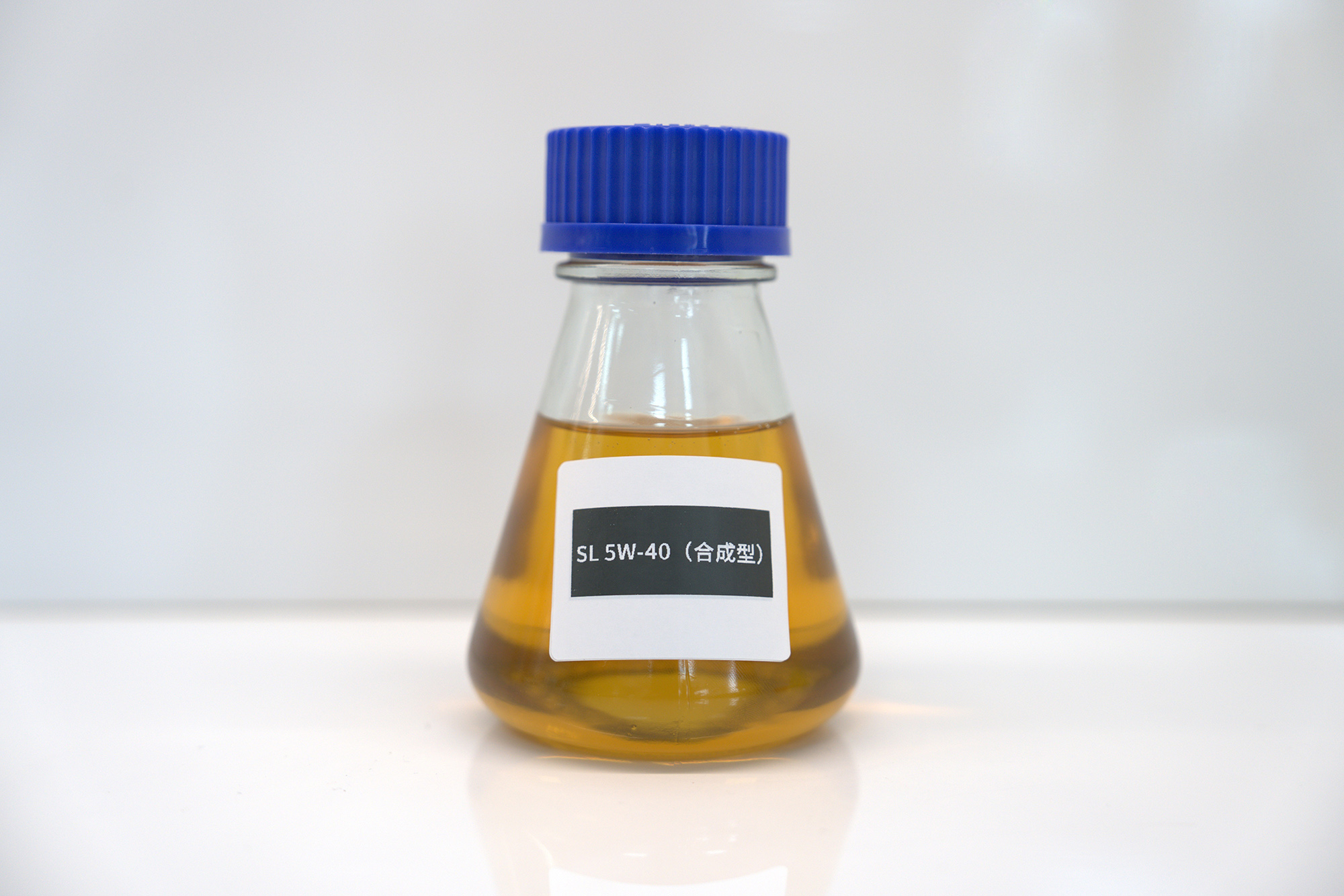 SL synthetic gasoline engine oil 5W-40