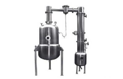 Vacuum pressure reducing concentrator