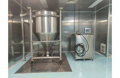 Hopper cleaning machine